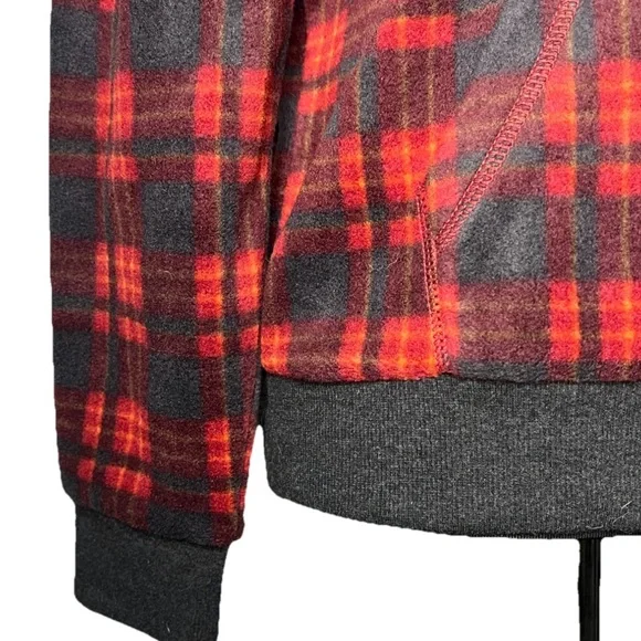UNIONBAY Men’s NWT Hoodie M Red Plaid Microfleece Soft! - Picture 6 of 10